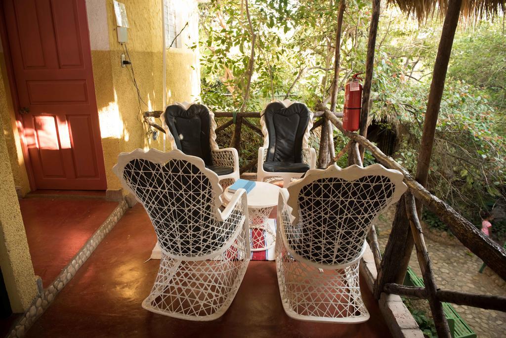 Hostal Dona Chava 페데르날레스 외부 사진