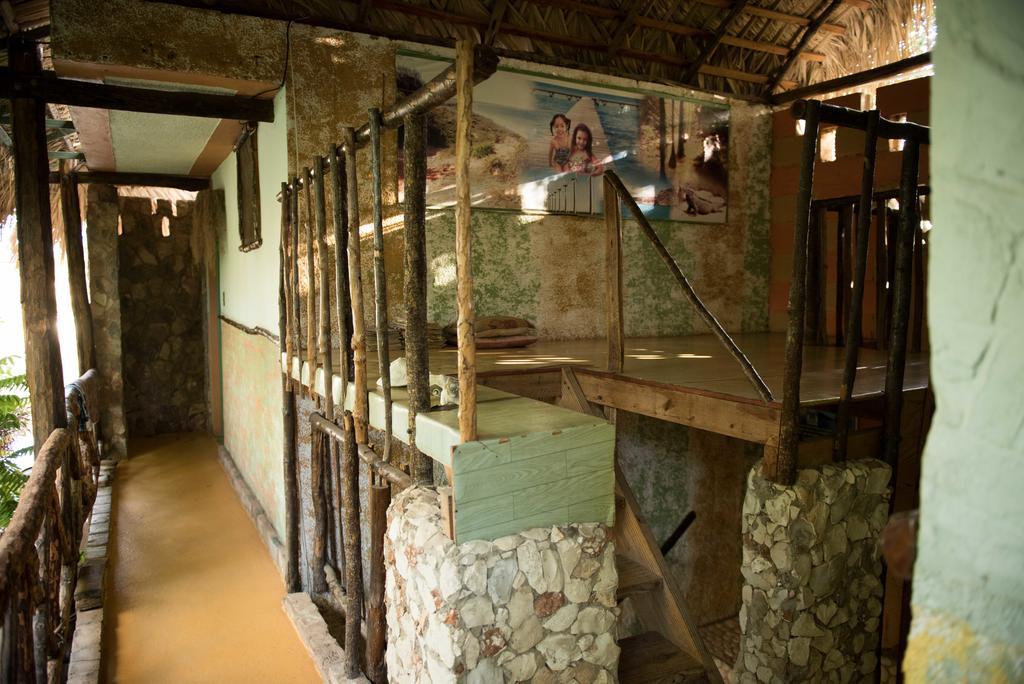 Hostal Dona Chava 페데르날레스 외부 사진