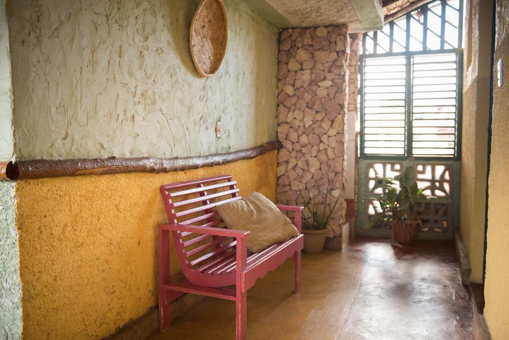 Hostal Dona Chava 페데르날레스 외부 사진