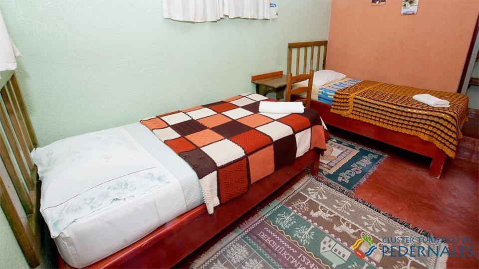 Hostal Dona Chava 페데르날레스 외부 사진